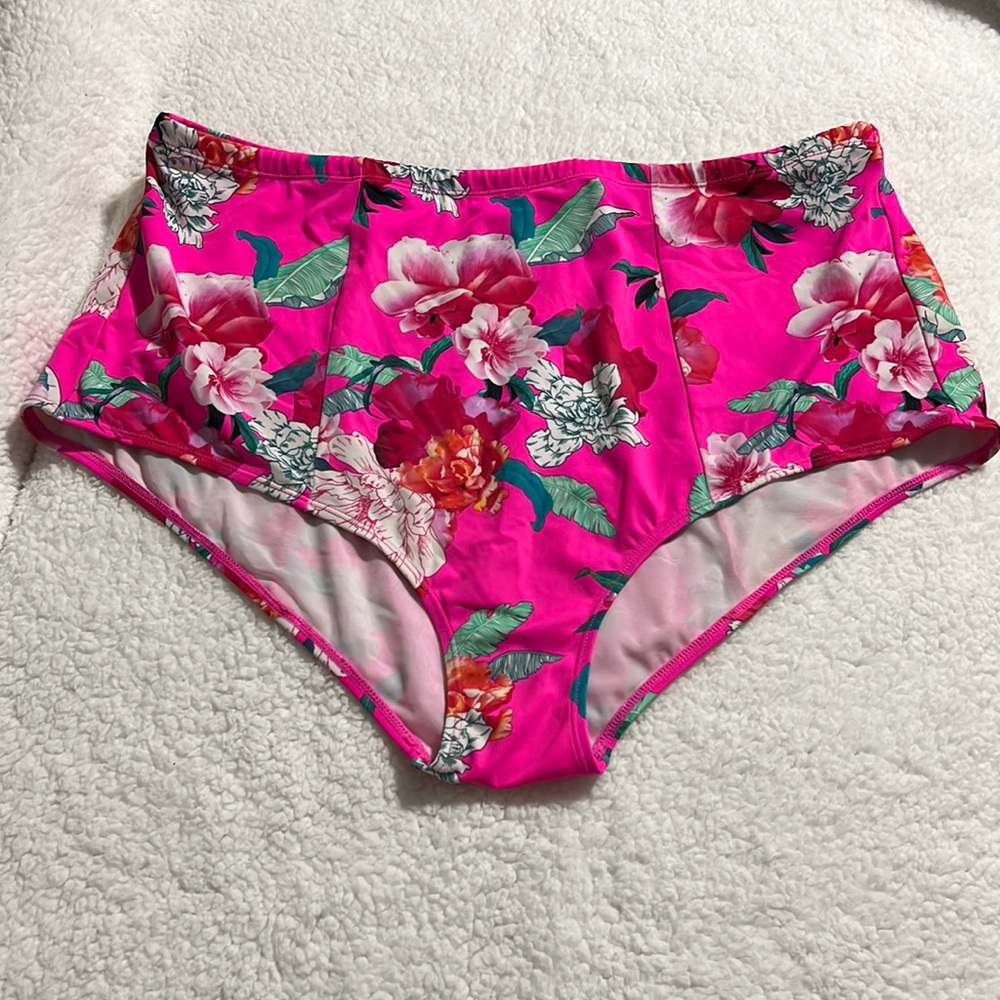 Torrid size 3 swim bottom high waisted